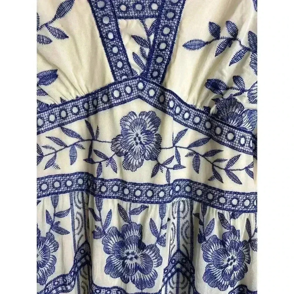 Vintage Reba Gauzy Lace Blue Flowers Lined Scalloped Hem Women's Size 4 - Picture 3 of 13